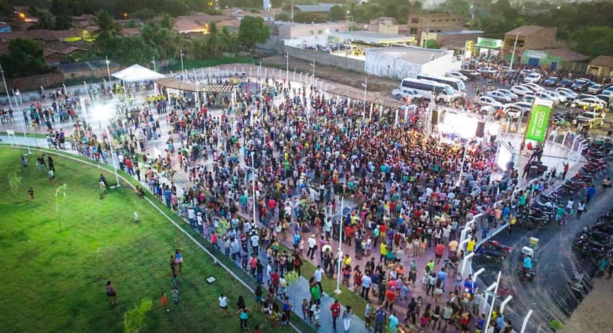 Milhares de pessoas prestigiam a inauguração do Parque Ambiental de Codó (foto: divulgação) 